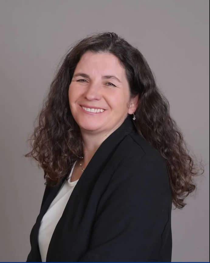 Fernanda Sells Homes - Fernanda Sells Homes